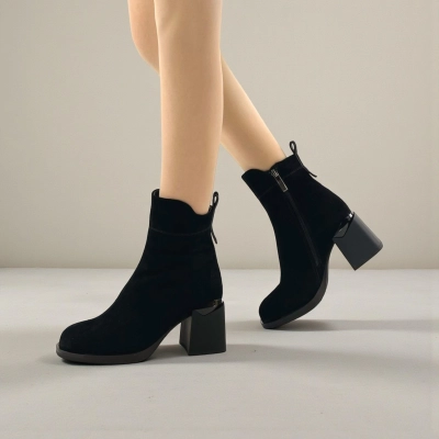 Женские зимние ботинки на каблуке W210-3 натуральная замша черные Женские зимние ботинки на каблуке W210-3 натуральная замша черные