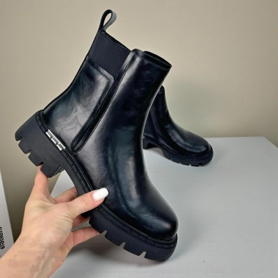 Ботинки женские зимние натуральная кожа черные H1098-1 Ботинки женские зимние натуральная кожа черные H1098-1