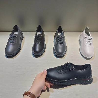 Кроссовки женские MOMOTARI искусственная кожа BK1370 Кроссовки женские MOMOTARI искусственная кожа BK1370