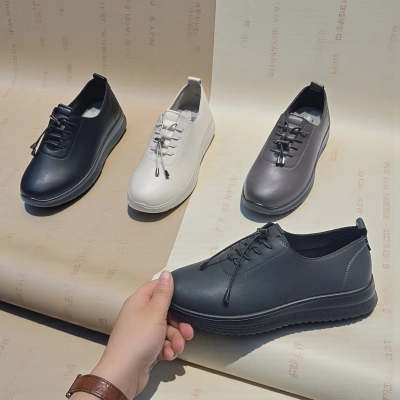 Кроссовки женские MOMOTARI искусственная кожа 5706 Кроссовки женские MOMOTARI искусственная кожа 5706