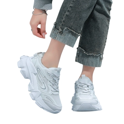 Кроссовки женские LUTA спорт искусственная кожа белые Н230-2 Кроссовки женские LUTA спорт искусственная кожа белые Н230-2