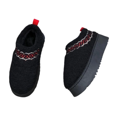 Угги женские на зиму короткие искусственный замша с мехом черные 8942 Угги женские на зиму короткие искусственный замша с мехом черные 8942