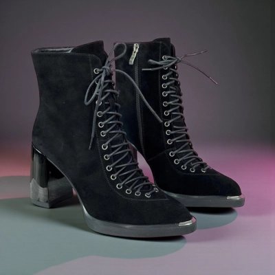 Ботильоны женские демисезонные натуральная замша черные 11935 Ботильоны женские демисезонные натуральная замша черные 11935