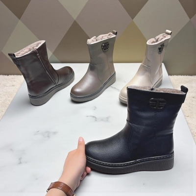 Полусапожки женские зимние MOMOTARI искусственная кожа 8863 Полусапожки женские зимние MOMOTARI искусственная кожа 8863