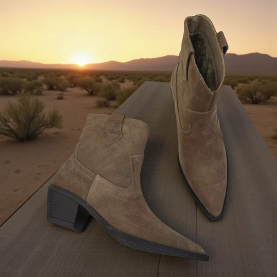 Казаки женские осенние натуральная замша коричневые E8923-10P Казаки женские осенние натуральная замша коричневые E8923-10P