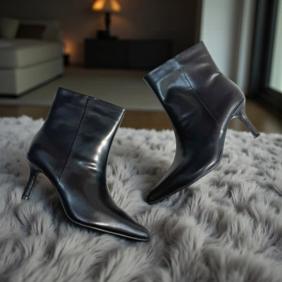 Ботильоны женские осенние натуральная кожа черные E8072-1P Ботильоны женские осенние натуральная кожа черные E8072-1P