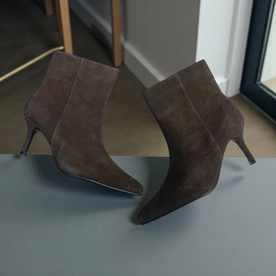 Ботильоны женские осенние натуральная замша шоколадные E8072-29P Ботильоны женские осенние натуральная замша шоколадные E8072-29P
