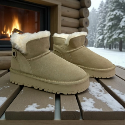 Угги женские на зиму натуральная замша бежевые 11147 Угги женские на зиму натуральная замша бежевые 11147