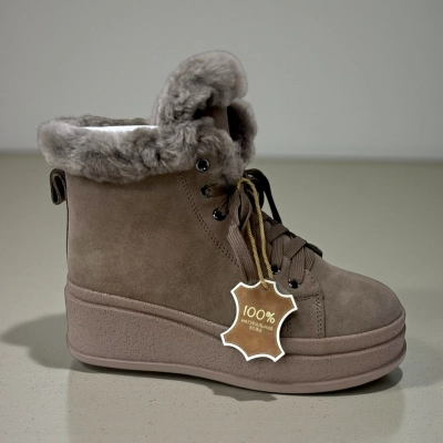 Ботинки женские зимние натуральная замша коричневые M8031-2 Ботинки женские зимние натуральная замша коричневые M8031-2