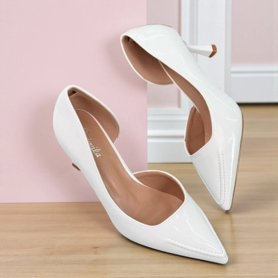 Туфли женские на каблуке искусственная лак кожа белые J1301-2B Туфли женские на каблуке искусственная лак кожа белые J1301-2B