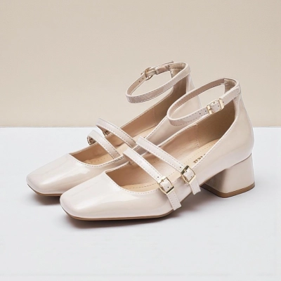 Туфли женские на каблуке искусственная лак кожа бежевые 11285 Туфли женские на каблуке искусственная лак кожа бежевые 11285