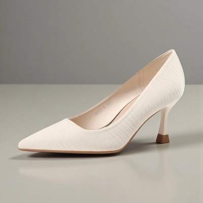 Туфли женские на каблуке искусственная кожа бежевые M601-2 Туфли женские на каблуке искусственная кожа бежевые M601-2