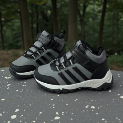 Кроссовки детские на зиму искусственная кожа серые с черным A8863-3 Кроссовки детские на зиму искусственная кожа серые с черным A8863-3