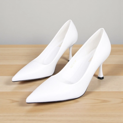 Туфли женские лодочки GUOQISONG G&S искусственная кожа белые QS7-2 Туфли женские лодочки GUOQISONG G&S искусственная кожа белые QS7-2