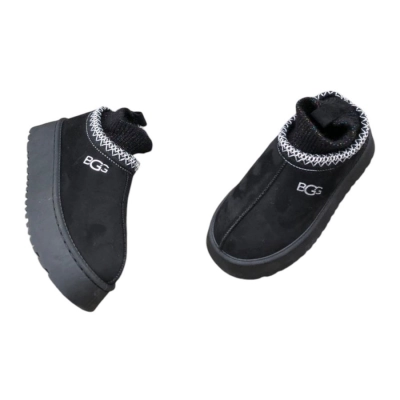 Угги женские с носками на зиму короткие искусственная замша черные 8885 Угги женские с носками на зиму короткие искусственная замша черные 8885