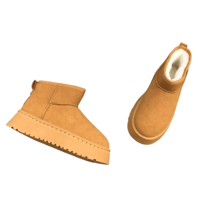 Угги женские на зиму короткие искусственная замша песочные 8895 Угги женские на зиму короткие искусственная замша песочные 8895