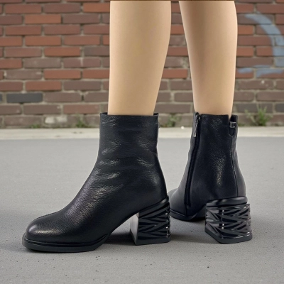 Женские зимние ботинки на каблуке W103-1 натуральная кожа черные Женские зимние ботинки на каблуке W103-1 натуральная кожа черные