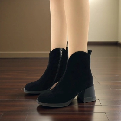 Женские зимние ботинки на каблуке W123-3 натуральная замша черные Женские зимние ботинки на каблуке W123-3 натуральная замша черные
