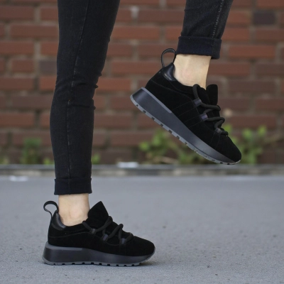 Кроссовки женские зимние натуральная замша черные F1001-1 Кроссовки женские зимние натуральная замша черные F1001-1