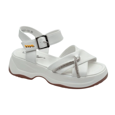 Сандалии женские YZY спорт спрессованная натуральная кожа белые 29002-13A Сандалии женские YZY спорт спрессованная натуральная кожа белые 29002-13A