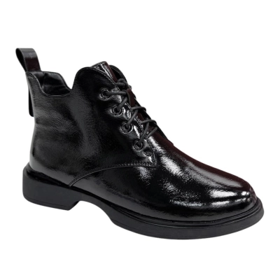 Ботинки женские демисезонные PINDIAN прессованная масло кожа черные 8628 Ботинки женские демисезонные PINDIAN прессованная масло кожа черные 8628