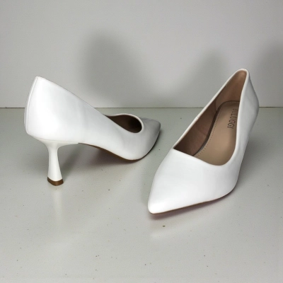 Туфли женские лодочки искусственная кожа белые 12072 Туфли женские лодочки искусственная кожа белые 12072