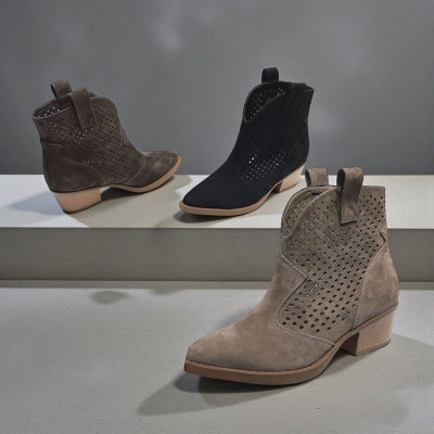 Казаки женские летние MOMOTARI натуральная замша PC09 Казаки женские летние MOMOTARI натуральная замша PC09