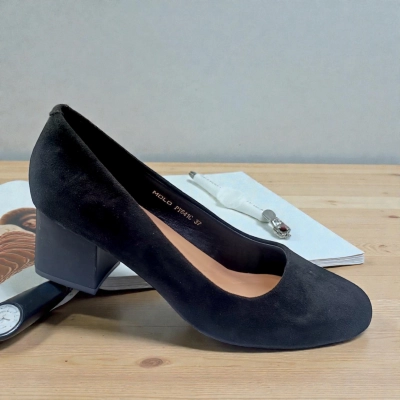 Туфли женские MOLO прессованная замша черные 12467 Туфли женские MOLO прессованная замша черные 12467