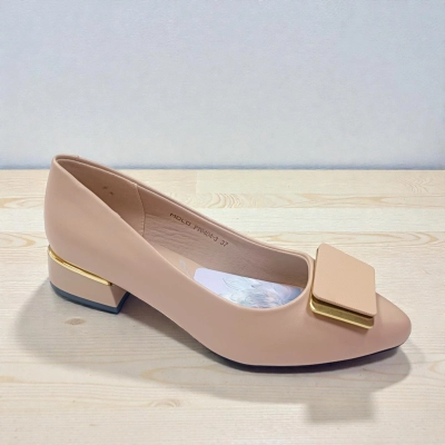 Туфли женские MOLO прессованная кожа бежевые 12469 Туфли женские MOLO прессованная кожа бежевые 12469