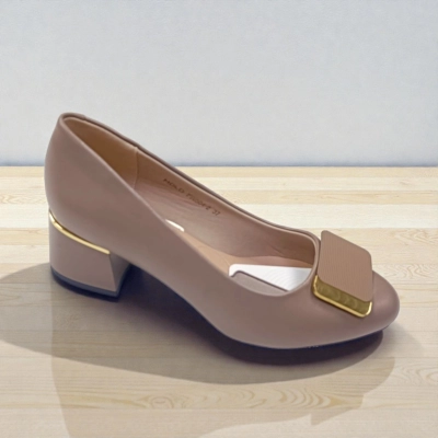 Туфли женские MOLO прессованная кожа бежевые 12473 Туфли женские MOLO прессованная кожа бежевые 12473