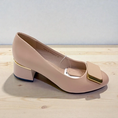 Туфли женские MOLO прессованная кожа бежевые 12475 Туфли женские MOLO прессованная кожа бежевые 12475