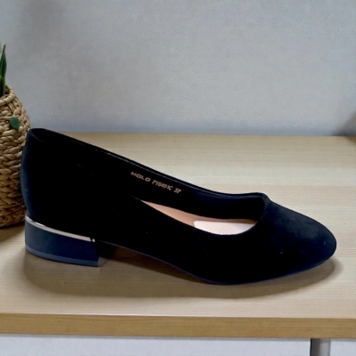 Туфли женские MOLO прессованная замша черные 12499 Туфли женские MOLO прессованная замша черные 12499