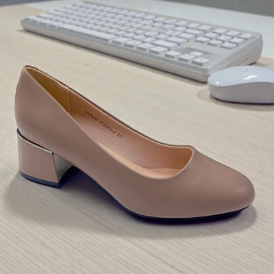 Туфли женские MOLO прессованная кожа бежевые 12503 Туфли женские MOLO прессованная кожа бежевые 12503