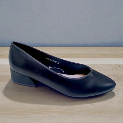 Туфли женские MOLO прессованная кожа черные 12509 Туфли женские MOLO прессованная кожа черные 12509