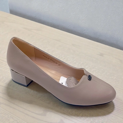 Туфли женские MOLO прессованная кожа бежевые 12512 Туфли женские MOLO прессованная кожа бежевые 12512