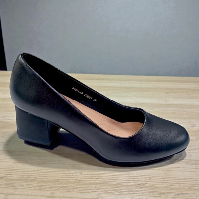 Туфли женские MOLO прессованная кожа черные 12517 Туфли женские MOLO прессованная кожа черные 12517