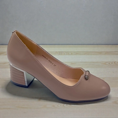 Туфли женские MOLO прессованная кожа бежевые 12519 Туфли женские MOLO прессованная кожа бежевые 12519