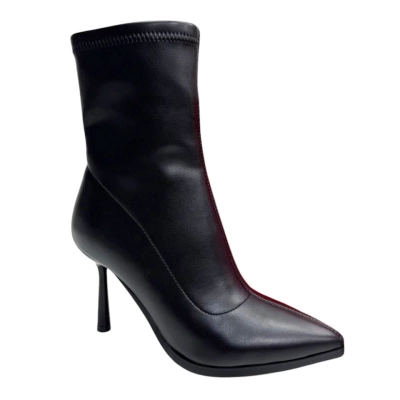 Полусапожки женские PINDIAN прессованная кожа черные 8380 Полусапожки женские PINDIAN прессованная кожа черные 8380